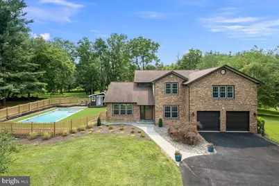 353 Gallop Wood Place, Great Falls, VA 22066 - Photo 4