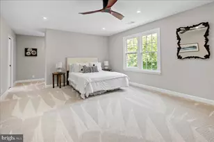 353 Gallop Wood Pl, Great Falls, VA 22066 - Photo 64