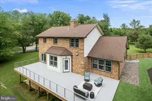 353 Gallop Wood Pl, Great Falls, VA 22066 - Photo 114