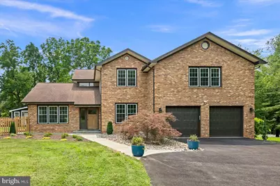 353 Gallop Wood Place, Great Falls, VA 22066 - Photo 2