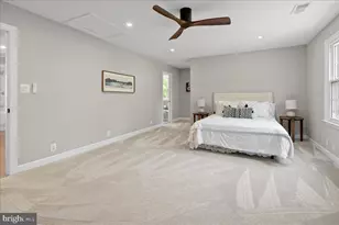 353 Gallop Wood Pl, Great Falls, VA 22066 - Photo 66