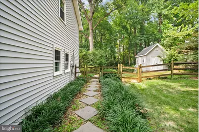8104 Chivalry Road, Annandale, VA 22003 - Photo 60