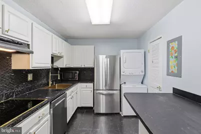 8340 Greensboro Drive #106, McLean, VA 22102 - Photo 2