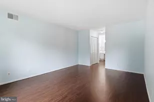 8340 Greensboro Dr, McLean, VA 22102 - Photo 16
