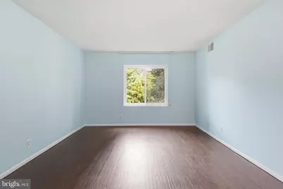 8340 Greensboro Drive #106, McLean, VA 22102 - Photo 12