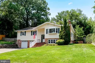 8606 Bound Brook Ln, Alexandria, VA 22309 - Photo 2