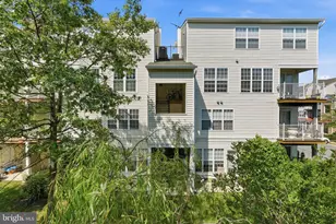 2489 Quick St, Herndon, VA 20171 - Photo 24