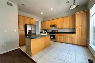 13052 Greg Roy Ln, Herndon, VA 20171 - Photo 18