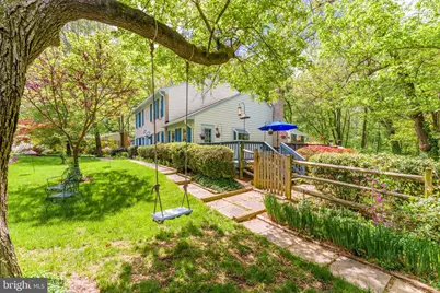 10812 Hunt Club Road, Reston, VA 20190 - Photo 12