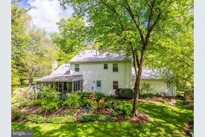 10812 Hunt Club Road, Reston, VA 20190 - Photo 16