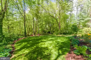 10812 Hunt Club Rd, Reston, VA 20190 - Photo 18