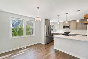 13143 Melville Ln, Fairfax, VA 22033 - Photo 12