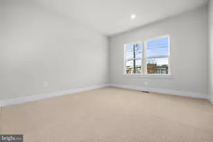 7505 Magarity Rd, Falls Church, VA 22043 - Photo 38