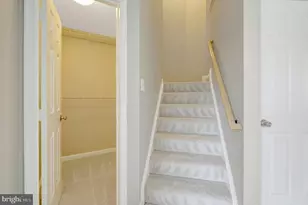 5807 Clapham Rd, Alexandria, VA 22315 - Photo 20