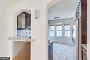 9977 Capperton Dr, Oakton, VA 22124 - Photo 12