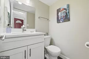 7474 Zanuck Ct, Annandale, VA 22003 - Photo 4