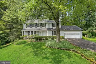 2284 Dosinia Ct, Reston, VA 20191 - Photo 1