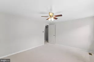 2284 Dosinia Ct, Reston, VA 20191 - Photo 40
