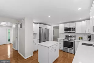 2284 Dosinia Ct, Reston, VA 20191 - Photo 24