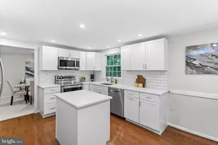 2284 Dosinia Ct, Reston, VA 20191 - Photo 22