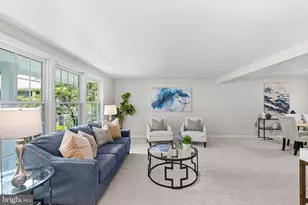 2284 Dosinia Ct, Reston, VA 20191 - Photo 10