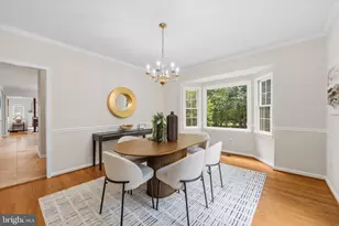 15094 Wetherburn Dr, Centreville, VA 20120 - Photo 14