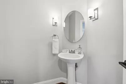 1405 Woodhurst Boulevard, McLean, VA 22102 - Photo 32