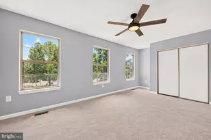 6920 Hovingham Ct, Centreville, VA 20121 - Photo 14