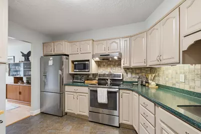 5902 Mount Eagle Drive #714, Alexandria, VA 22303 - Photo 4