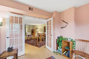5902 Mt Eagle Dr, Alexandria, VA 22303 - Photo 8