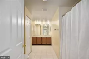 2725 Oldewood Dr, Falls Church, VA 22043 - Photo 18