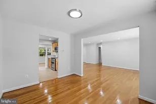 6922 Sydenstricker Rd, Springfield, VA 22152 - Photo 18
