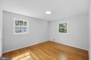 6922 Sydenstricker Rd, Springfield, VA 22152 - Photo 32