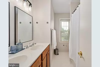 15209 General Stevens Court, Chantilly, VA 20151 - Photo 28