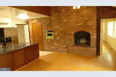 6301 Evermay Drive, McLean, VA 22101 - Photo 8