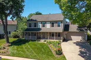3272 Kinross Cir, Herndon, VA 20171 - Photo 1