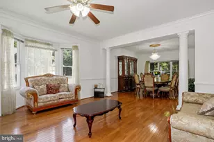 5045 Worthington Woods Way, Centreville, VA 20120 - Photo 6
