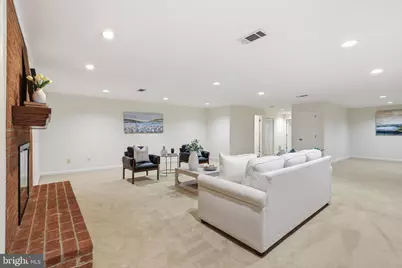 10811 Midsummer Drive, Reston, VA 20191 - Photo 28