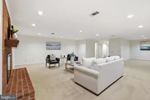10811 Midsummer Dr, Reston, VA 20191 - Photo 28