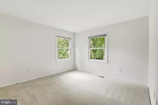 10811 Midsummer Dr, Reston, VA 20191 - Photo 24