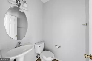 8544 Wyngate Manor, Alexandria, VA 22309 - Photo 16