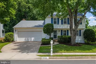 14564 Woodland Ridge Dr, Centreville, VA 20121 - Photo 2
