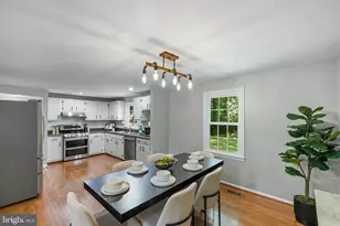 14564 Woodland Ridge Dr, Centreville, VA 20121 - Photo 12