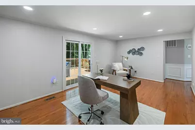 14564 Woodland Ridge Drive, Centreville, VA 20121 - Photo 22