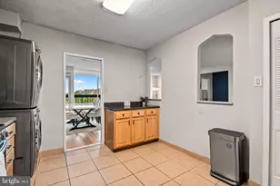 3705 S George Mason Dr, Falls Church, VA 22041 - Photo 8