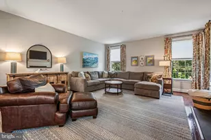 9423 Ferry Landing Ct, Alexandria, VA 22309 - Photo 16