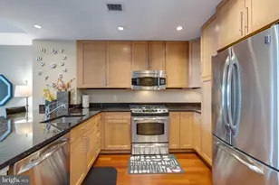 8220 Crestwood Heights Dr, McLean, VA 22102 - Photo 8