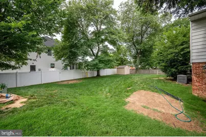 7011 Sea Cliff Road, McLean, VA 22101 - Photo 12