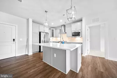3927 Fair Ridge Drive #503, Fairfax, VA 22033 - Photo 4