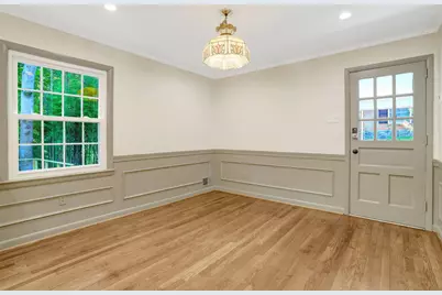 8005 Candlewood Drive, Alexandria, VA 22306 - Photo 14